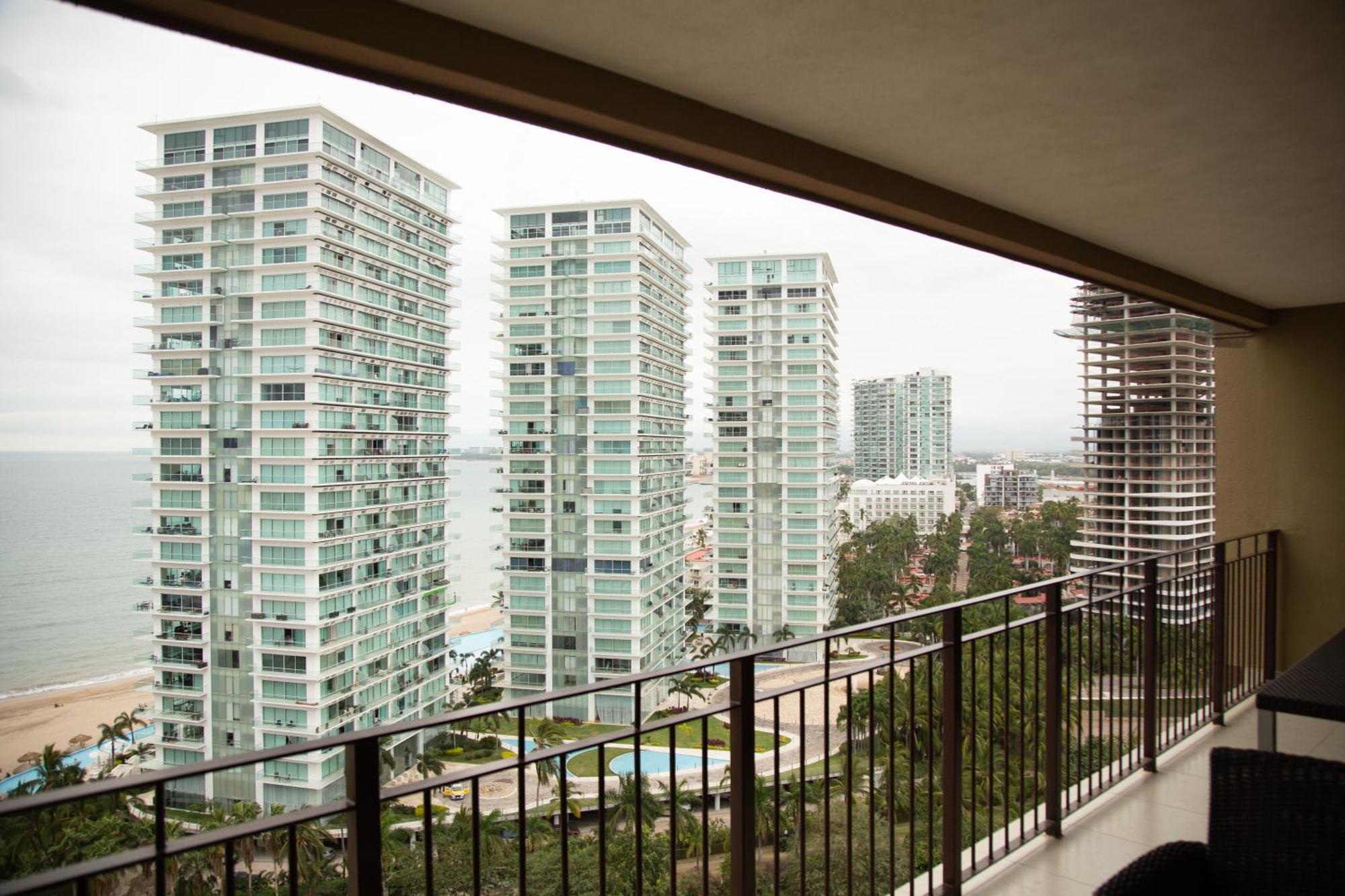 Apartamento Gorgeous 15 Floor Grand Venetian Puerto Vallarta Exterior foto